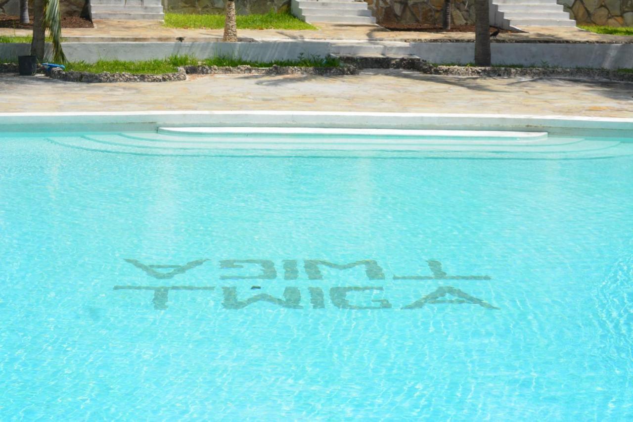 Twiga Beach Resort Watamu Exterior photo