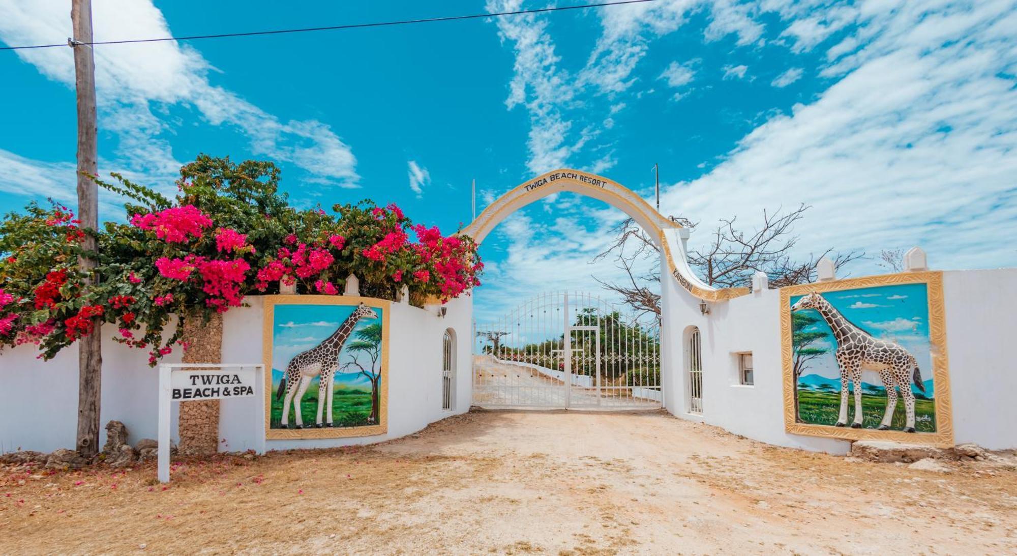 Twiga Beach Resort Watamu Exterior photo