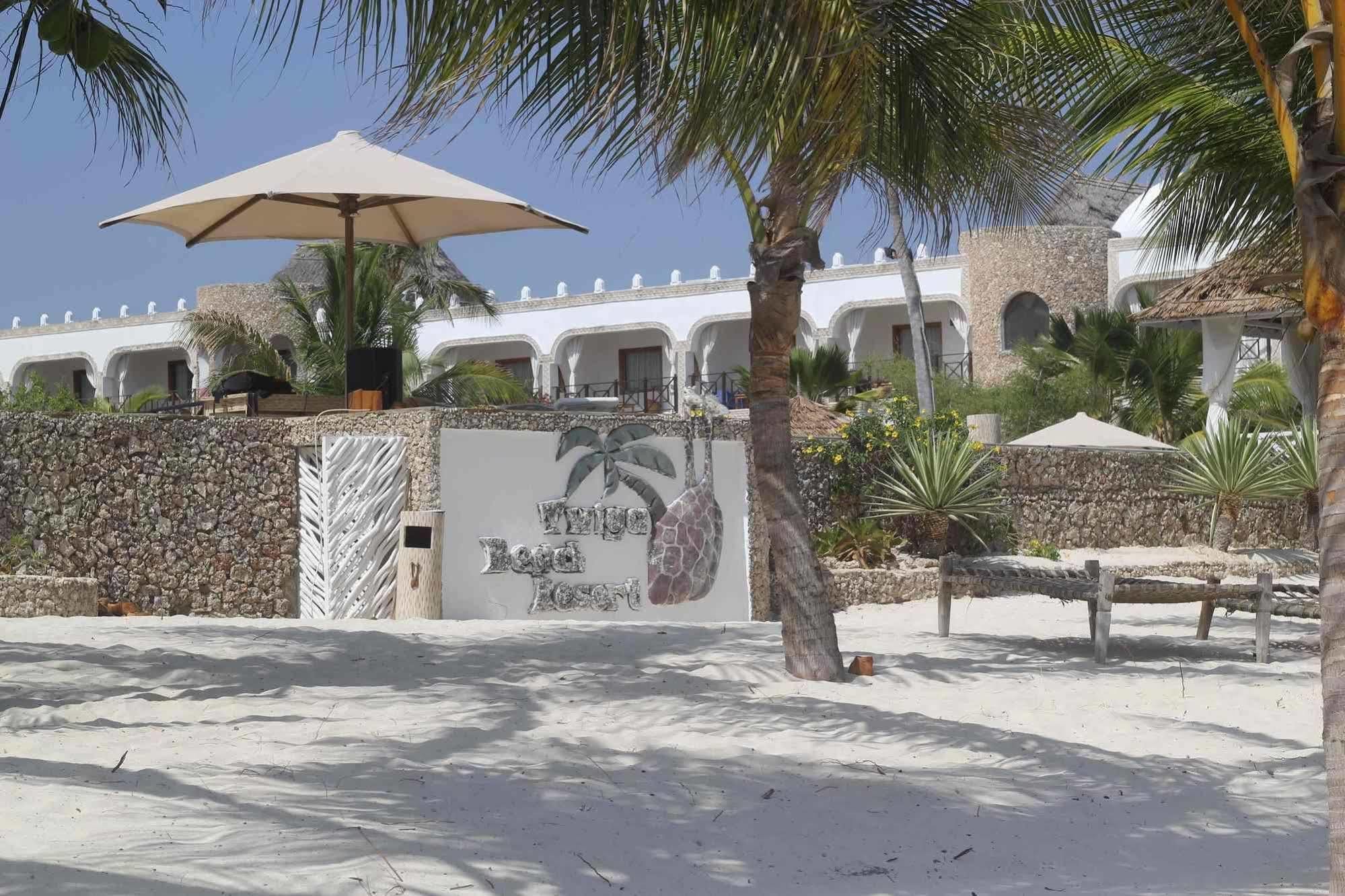 Twiga Beach Resort Watamu Exterior photo