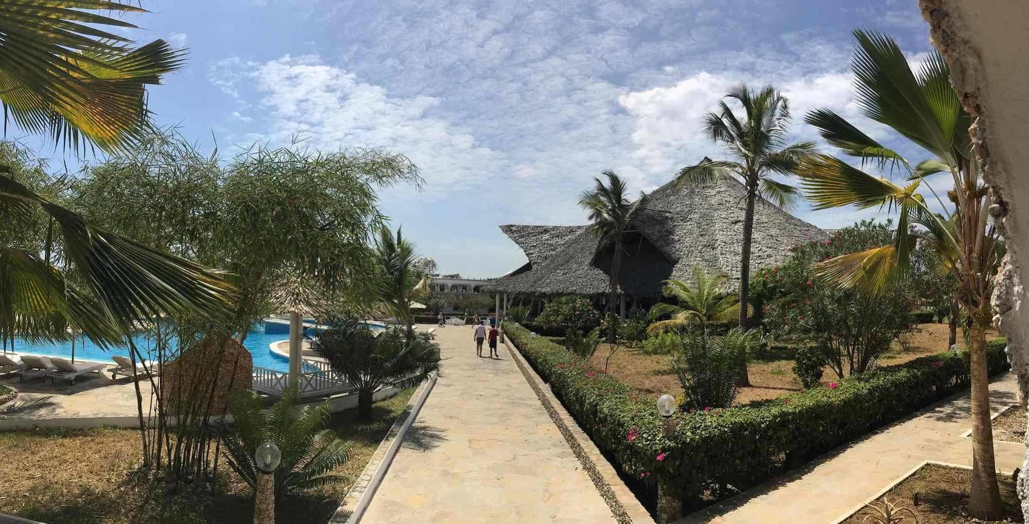 Twiga Beach Resort Watamu Exterior photo