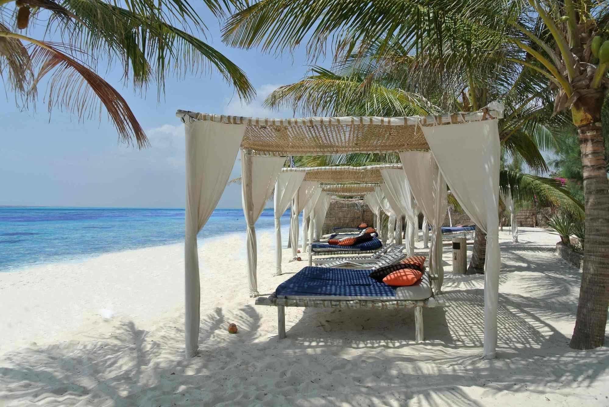 Twiga Beach Resort Watamu Exterior photo