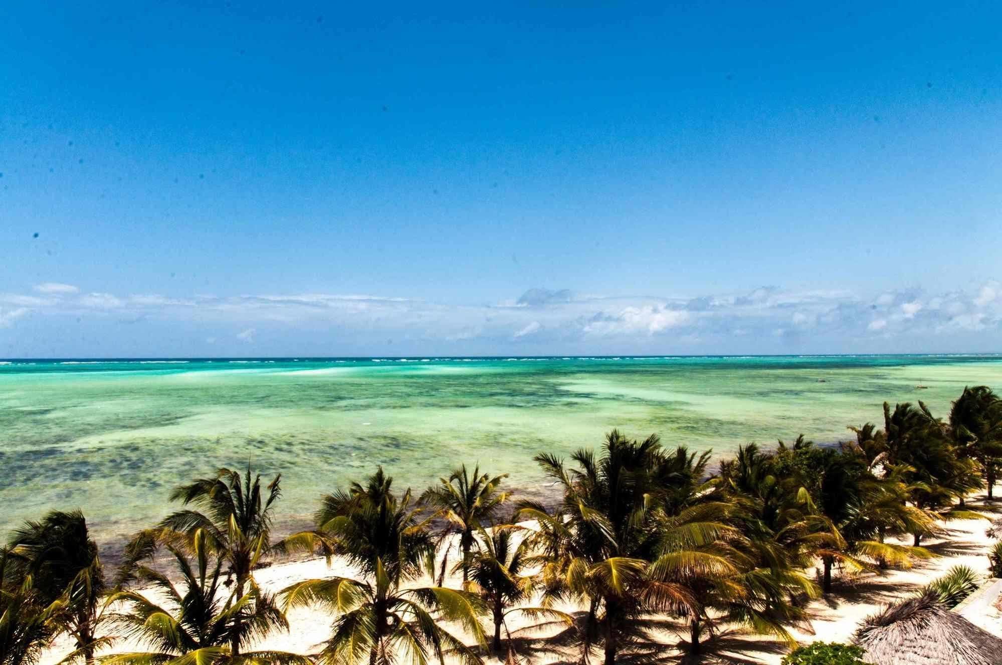 Twiga Beach Resort Watamu Exterior photo